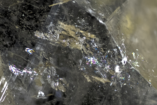 ヒマラヤ水晶　ティップリン産水晶ポイント　ガネーシュヒマール　ゴールデンヒーラー・レインボー水晶