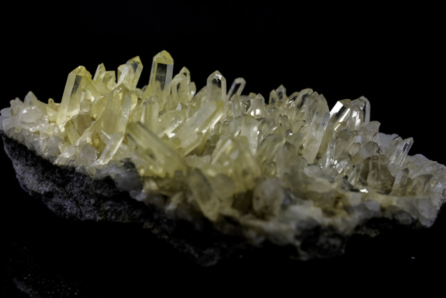 ヒマラヤ水晶　ティップリン産水晶クラスター　ガネーシュヒマール ゴールデンヒーラー